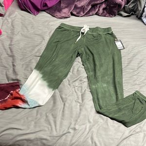 PJ Salvage jogger in olive tie dye BNWT Small